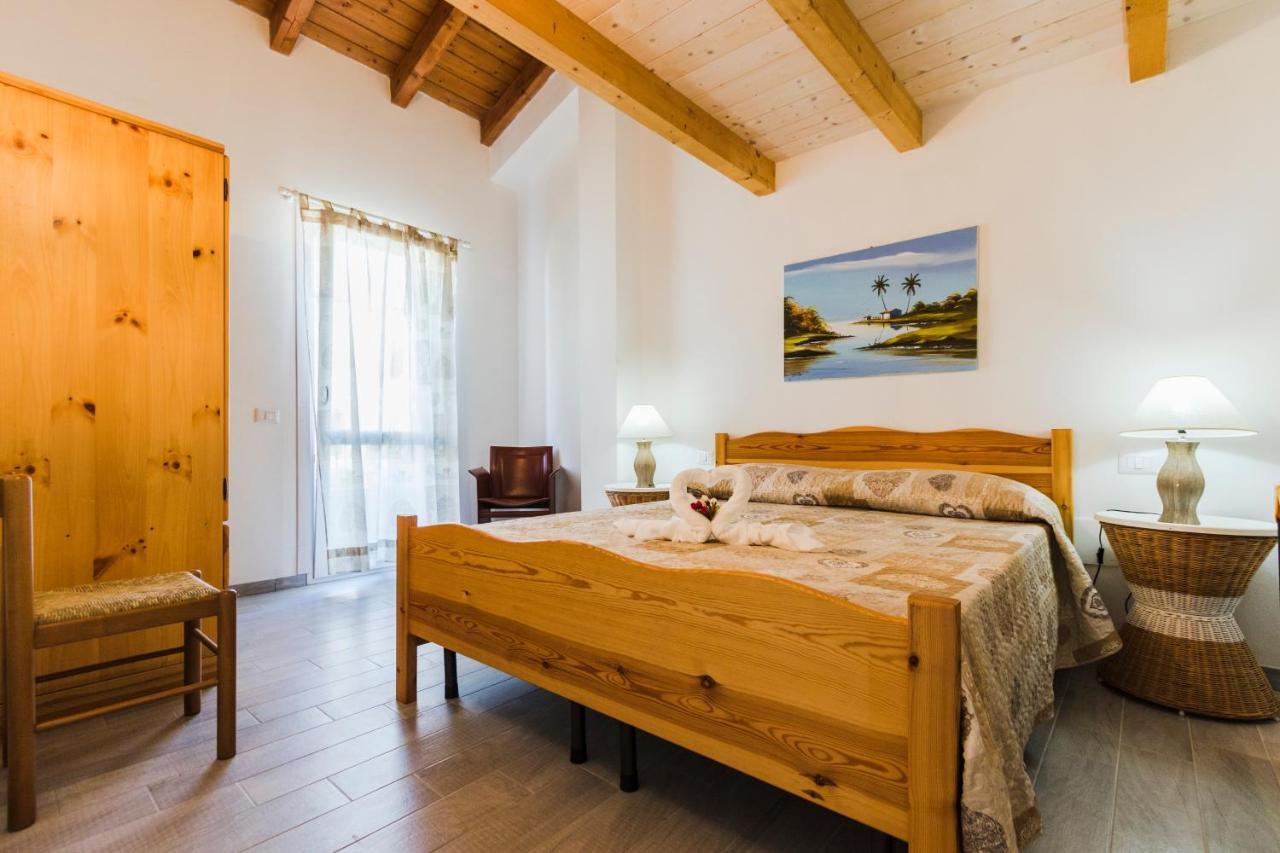 Residence Fior Di Sulcis Calasetta Exteriér fotografie